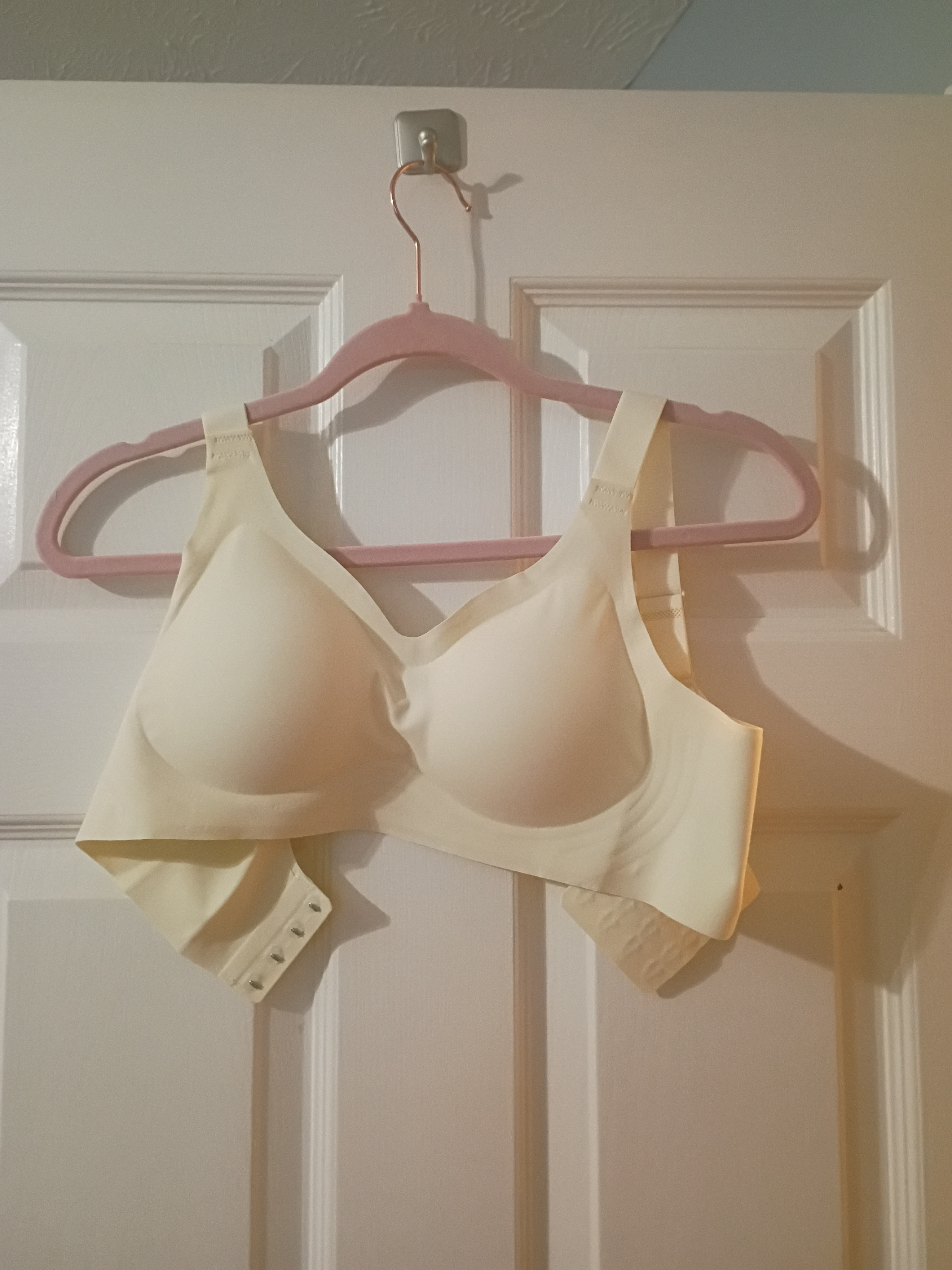 Cream Wireless Comfort Bra  Brand Unspecified